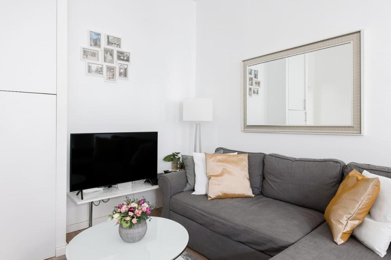 ⍟Luxurious And Bright⍟ 5 Min Walk To City Center Apartment Wien Ngoại thất bức ảnh